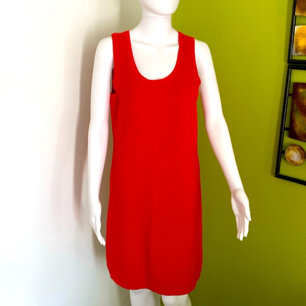 Banana Republic Red Sleeveless Scoop-Neck Shift Dress